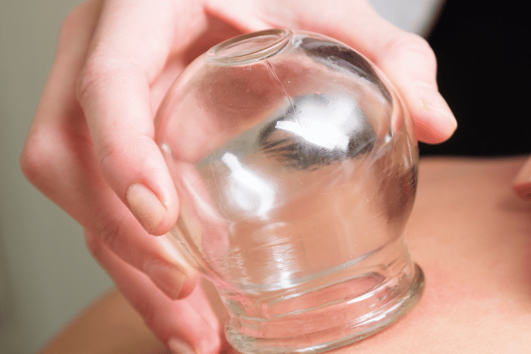 uwalnianie-powiezi-na-bol-stawow-masaz